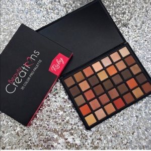 Beauty Creations Eyeshadow Pallet “Ruby”